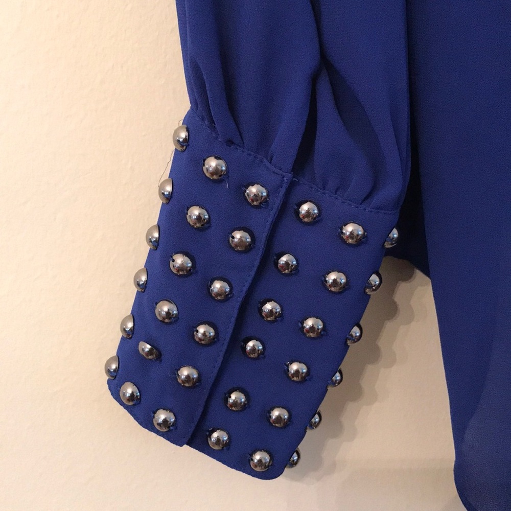 Double Zero Blouse - Picture 5 of 6